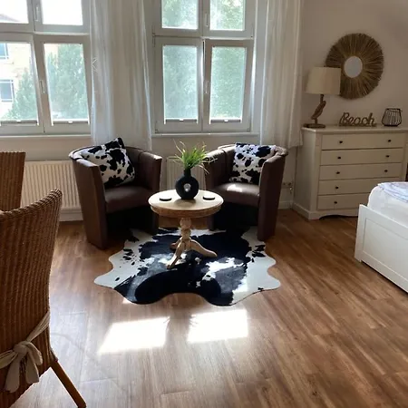 Sommerhaus Seidel - Mit Kostenlosem Parkplatz - * 施特拉尔松德