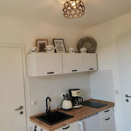 Sommerhaus Seidel - Mit Kostenlosem Parkplatz - Apartmán Stralsund