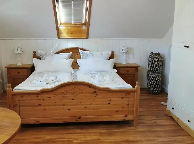 Sommerhaus Seidel - Mit Kostenlosem Parkplatz - Apartment Stralsund