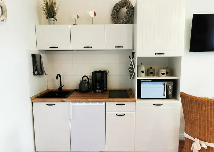 Sommerhaus Seidel - Mit Kostenlosem Parkplatz - Apartment Stralsund