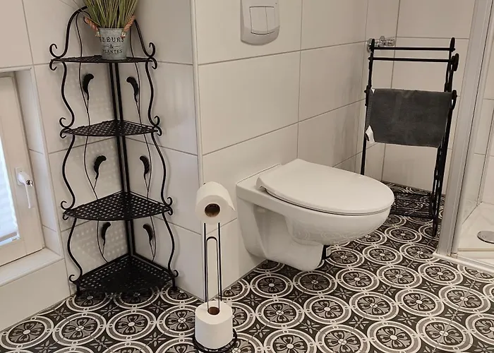 Apartment Sommerhaus Seidel - Mit Kostenlosem Parkplatz - Stralsund